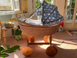 Stubenwagen mit Maträtzchen/Bio-Duvechen&Diverses