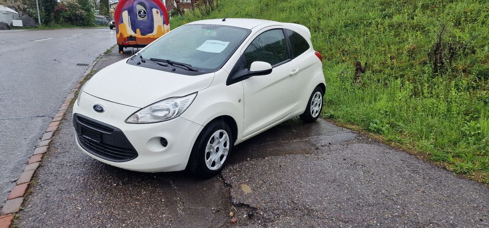 Ford KA 1,2i, ab MFK 15.1.2024, 8-fach bereift mit Felgen