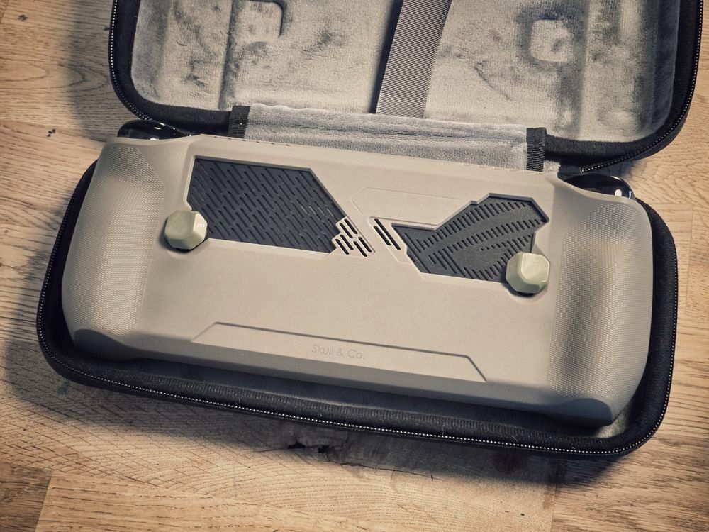 Asus Konsolen: Rog Ally X Handheld PC 1TB 24G Ram – Gebraucht aus Collombey von bar_lqc8 3