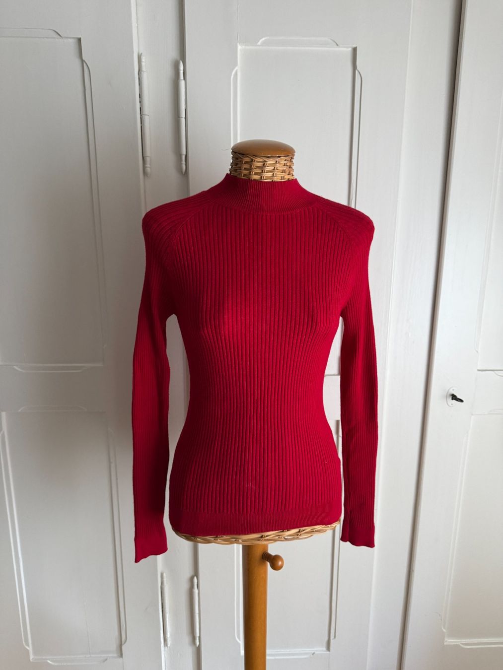 New Look Pulls & Sweat-shirts: NEW LOOK - Feinstrick Pullover rot 38 – D'occasion à Zürich par Diazaio