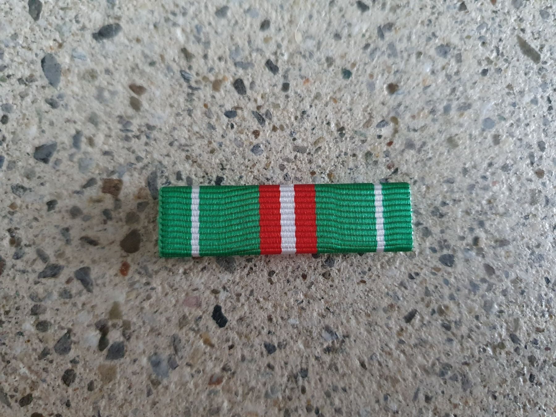 Schweizer Armee Plaketten & Abzeichen: *** Ribbon Corona Einsatz Innland *** – Neu und originalverpackt aus Riedholz von fr_sIruP