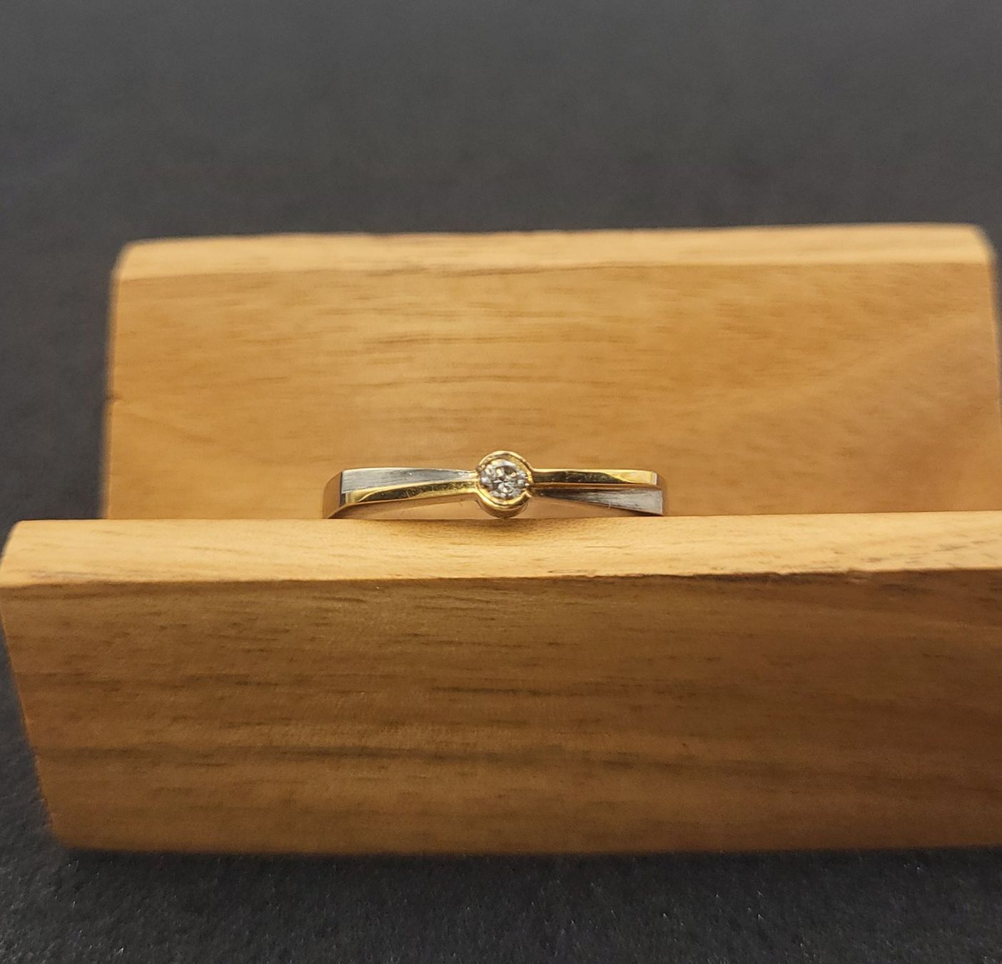 Anelli: 18 Karat 750 Bicolour Gold Ring Mit Diamant – Usato da Wald ZH venduto da Dasilver 2