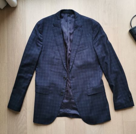 Hugo Boss Anzug Gr. 48, dunkelblau kariert, slim fit