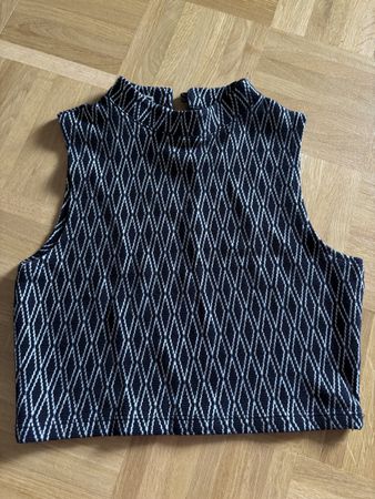 Schwarz-weiss Top