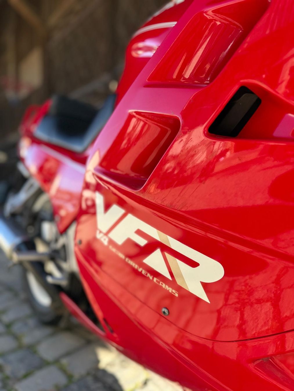 Honda Touring: Honda VFR 750 RC 24 – Usato da Neukirch-Egnach venduto da Sachsmaen 2