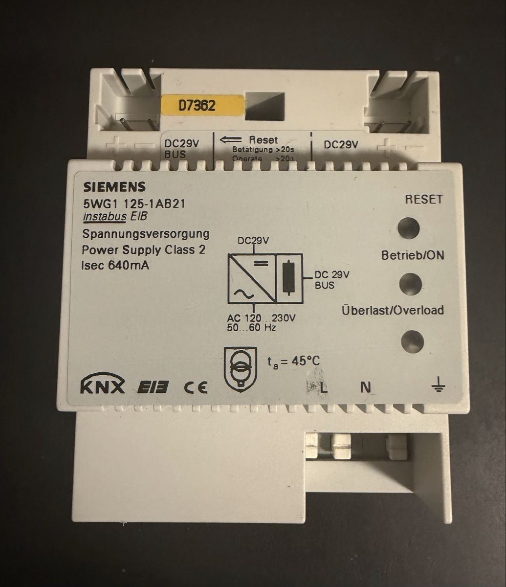 Siemens Componenti elettronici: Siemens KNX Spannungversorgung – Usato da Neuheim venduto da Sandokan39