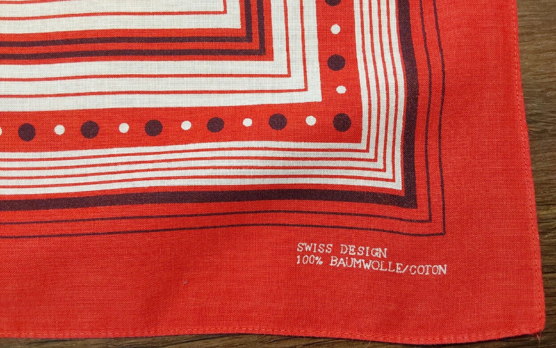 Foulards, Tücher & Schals: Baumwolltuch quadratisch rot – Gebraucht aus Köniz von scopello12 2