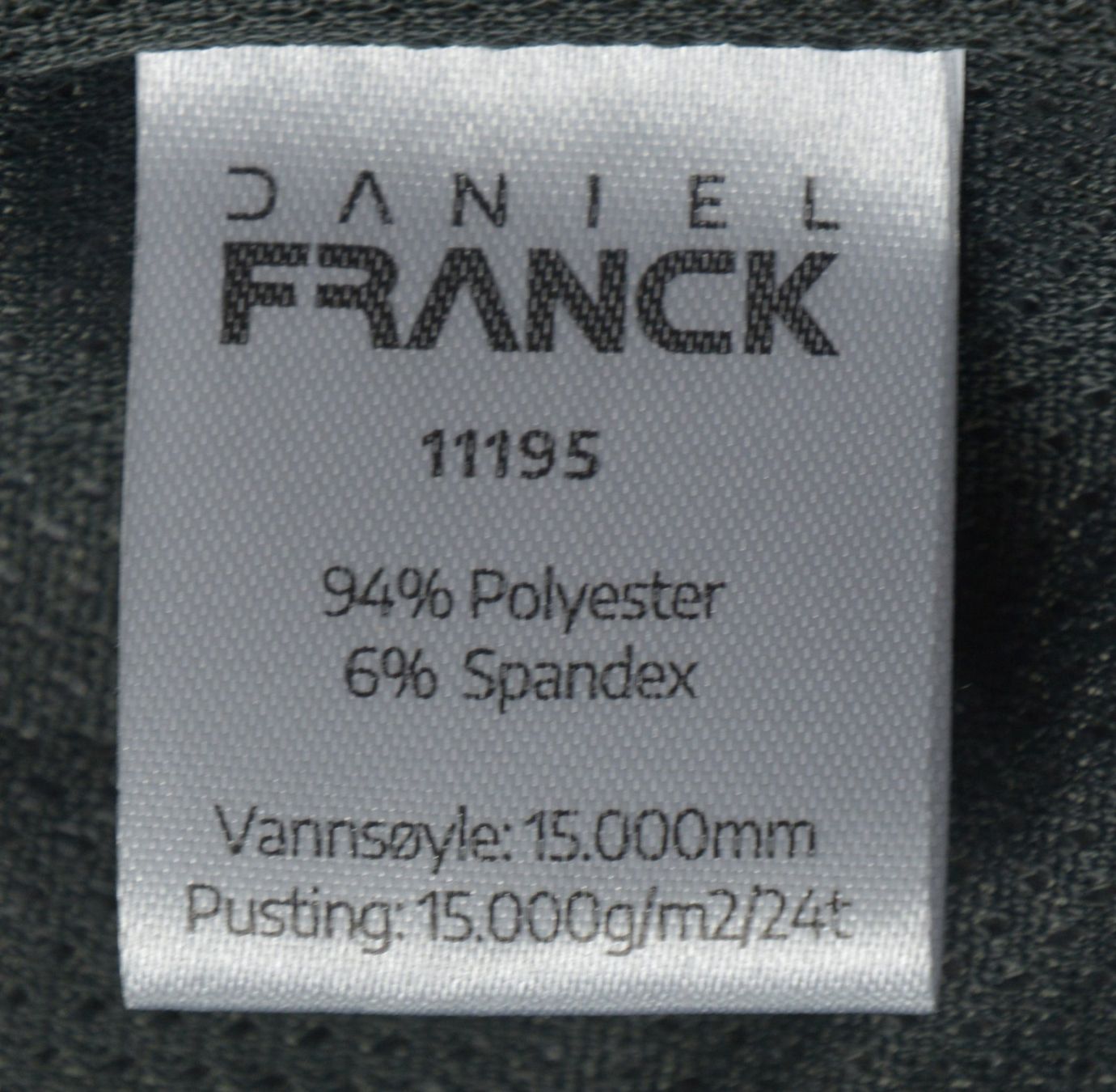 Giacche: Neuwertige, dunkelblaue Damen Regenjacke – Usato da Niederhasli venduto da littledrop 3