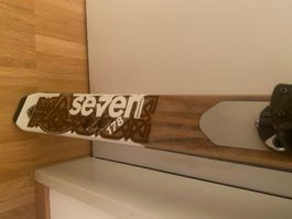 Skitouringausrüstung Dynafit (Skis + Schuhe + Felle)