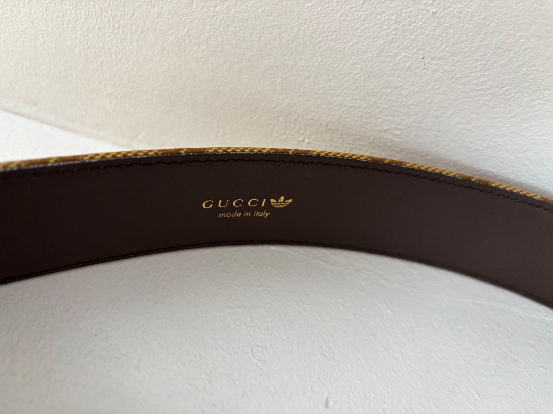 Gucci Cinture: Gucci /Adidas Ledergürtel 70/28 – Usato da Herrliberg venduto da mayfi 3
