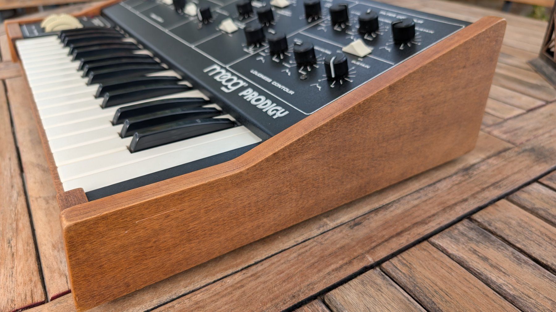 Moog Strumenti musicali: Moog Prodigy – Usato da Valeyres-Rances venduto da Kobol 2