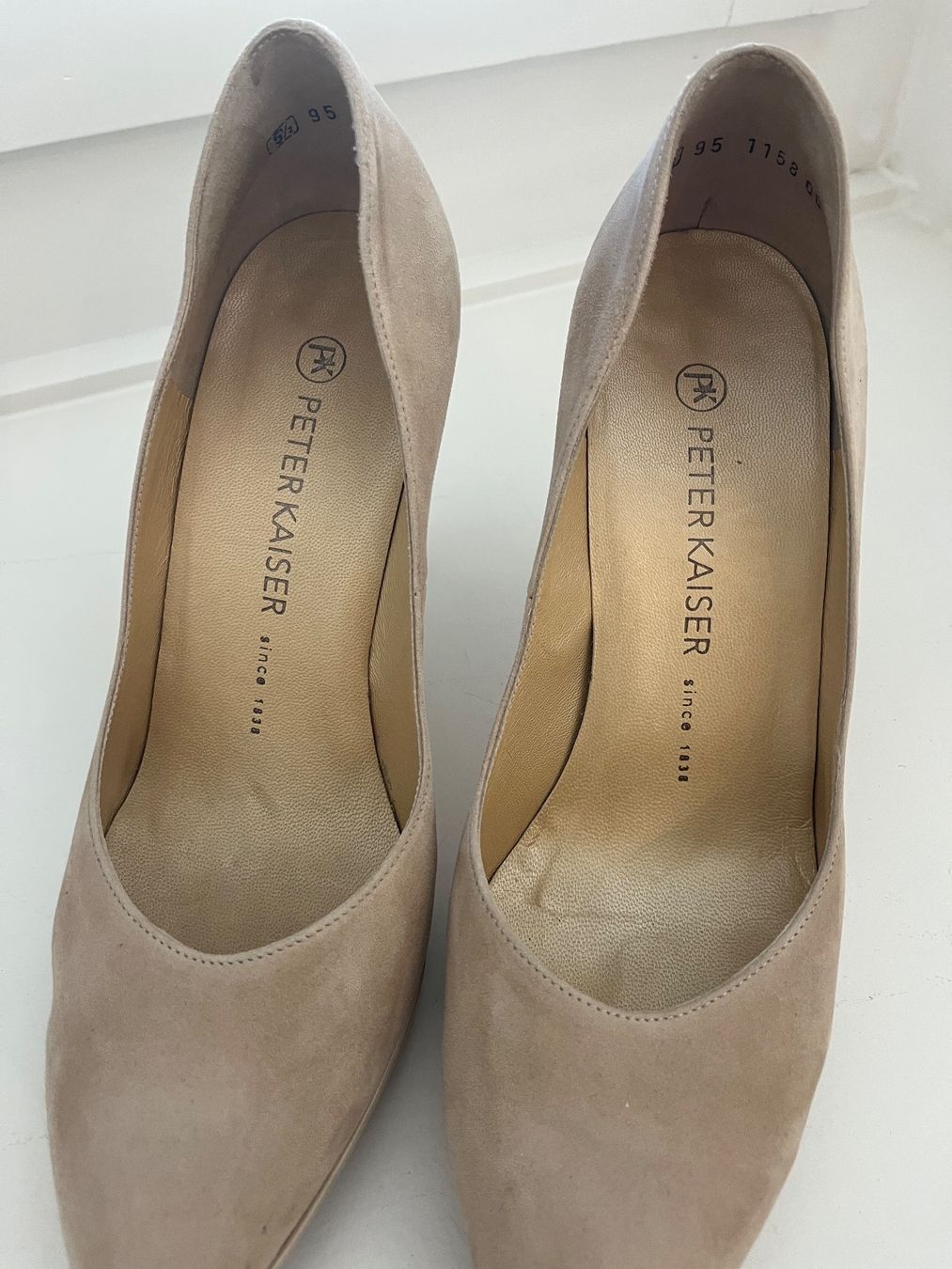 Kaiser Scarpe da donna: Peter Kaiser Pump 39 Beige – Usato da Basel venduto da When99 2