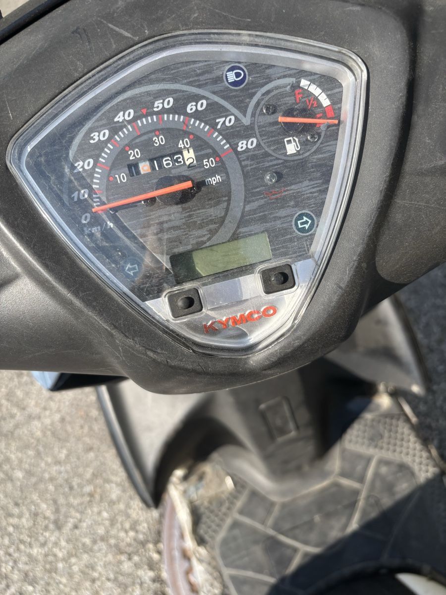 Kymco Scooters: Scooter Kymco Super 8 50cc – Gebraucht aus Castel San Pietro von plv_xmf8 3