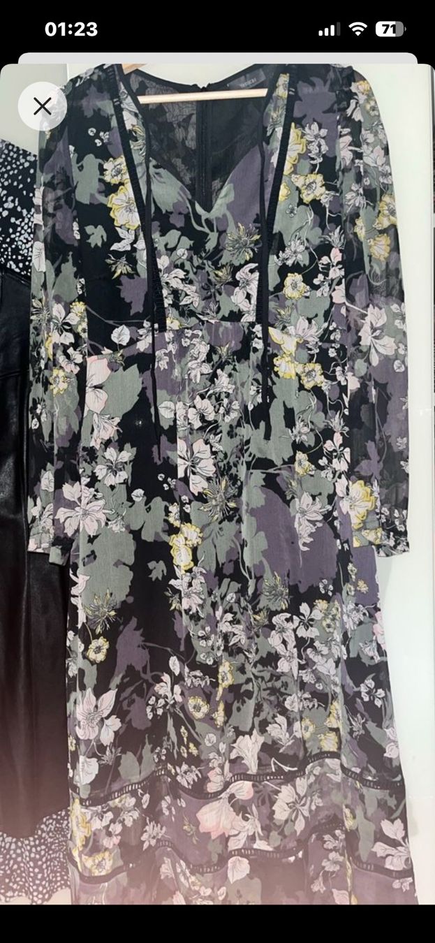 Vestiti: Blumenkleid mit langen Ärmeln, Grösse M – Usato da Altendorf venduto da pas_5chw 1