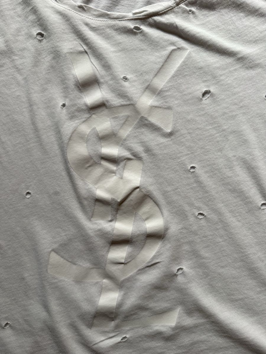 Saint Laurent T-Shirts: Saint Laurent t-shirt S – Gebraucht aus Barna von orbuyorcry 2