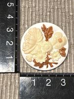 Modeschmuck Brosche mit Blumenmotiv