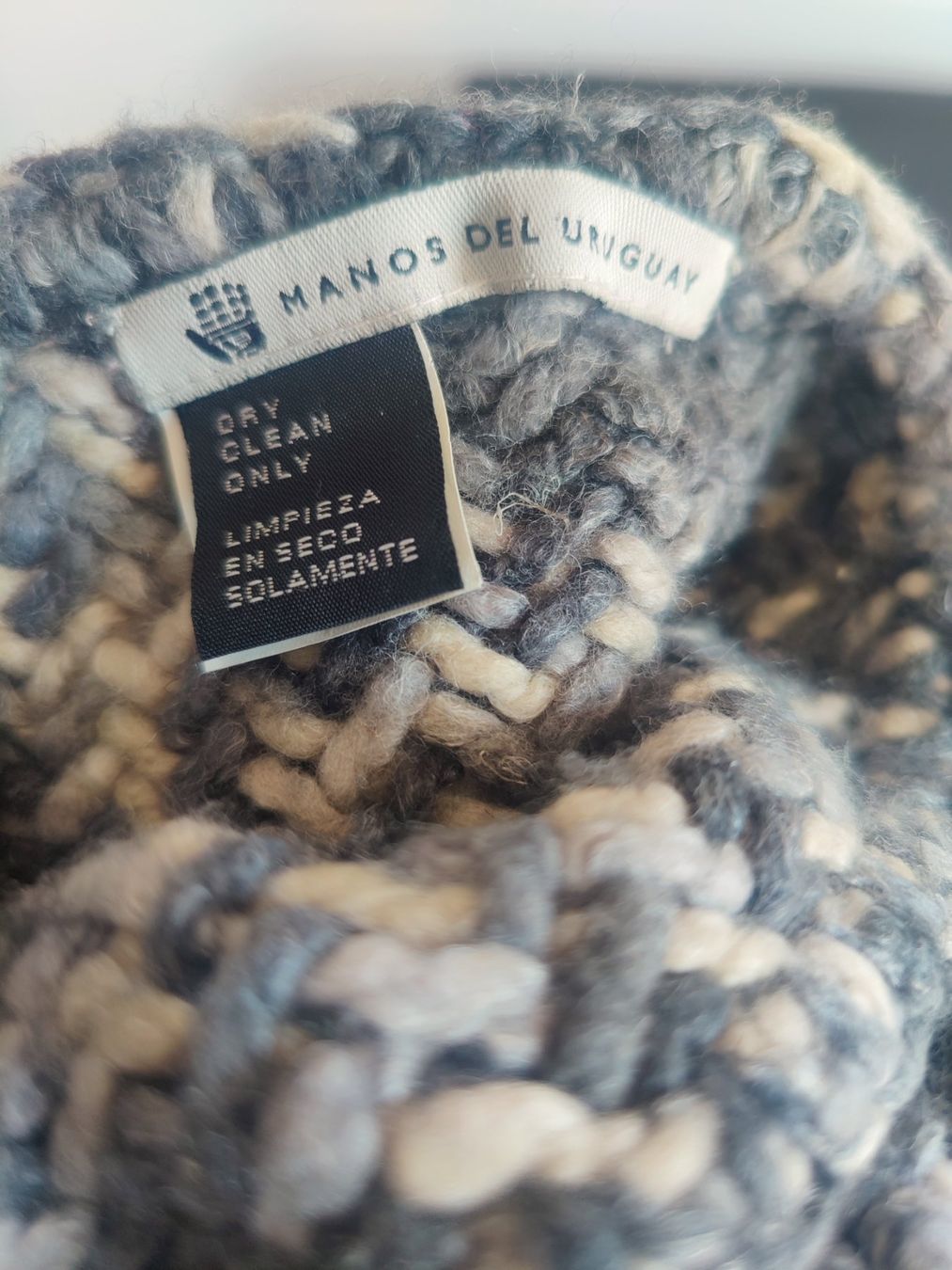 Foulards & écharpes: Schal – D'occasion à Dübendorf par vas_69xt