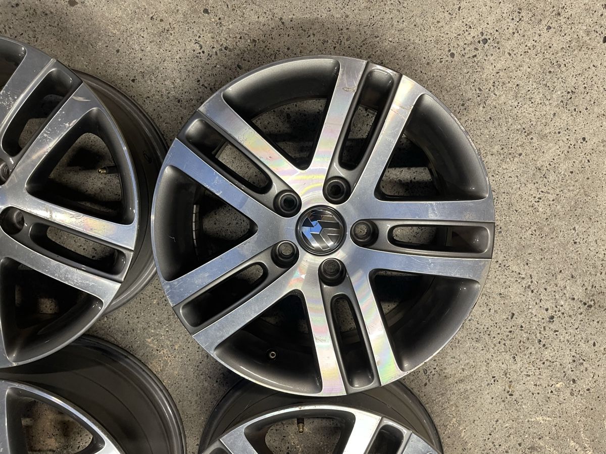 Volkswagen Cerchioni: Original VW Felgen 16 Zoll – Usato da Grenchen venduto da Swiss2540 4