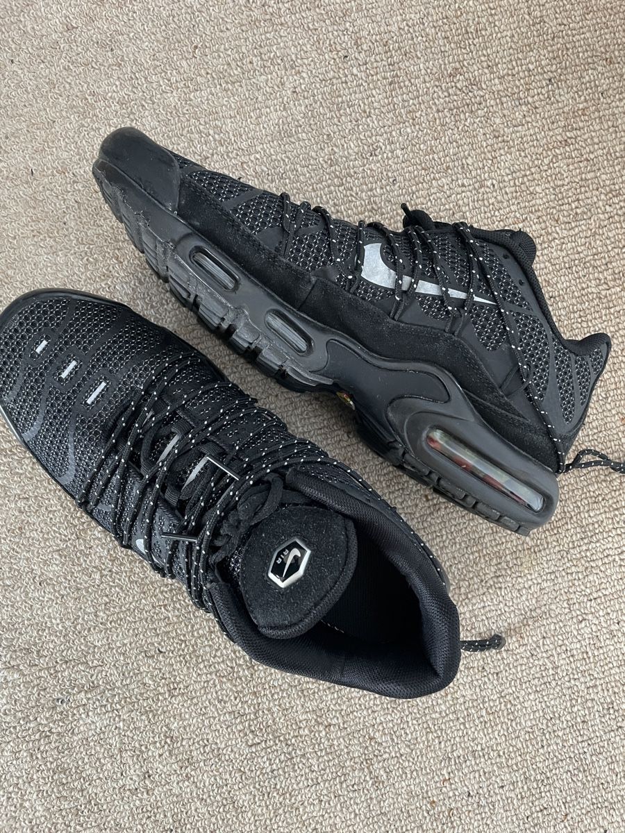 Nike Scarpe da uomo: Nike Tn Air Max Plus Toggle Black Reflective 46 – Usato da Krattigen venduto da adi_9bfb 4