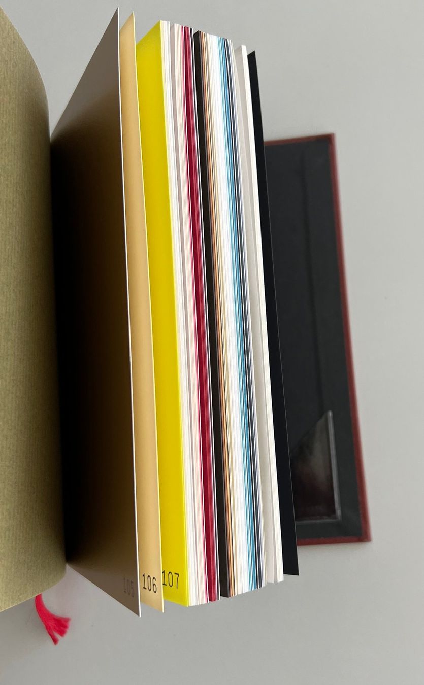 Bücher: Papiermuster-Buch „Papier-Bibel“ – Gebraucht aus Ostermundigen von iFonso 5
