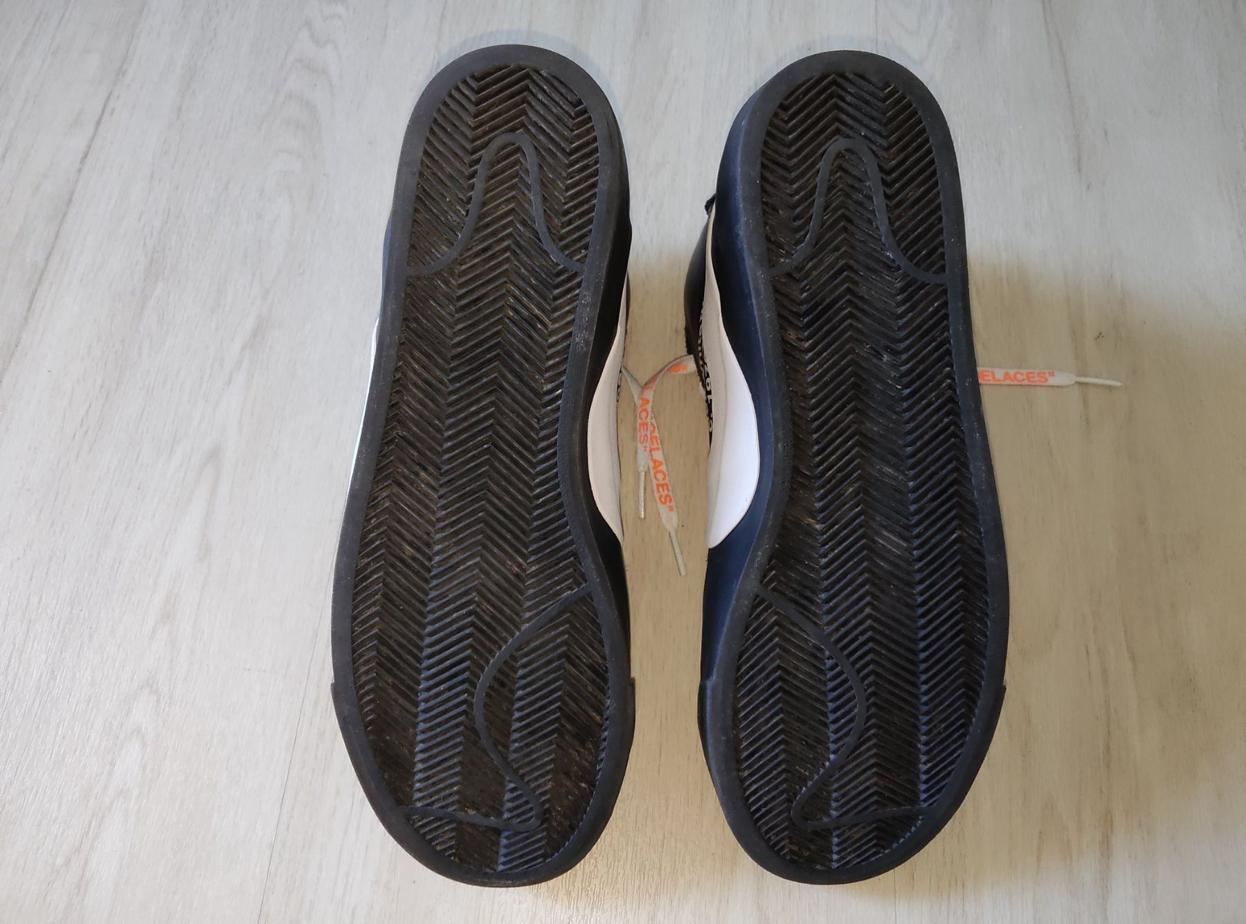 Nike Scarpe da uomo: Nike Blazer Mid Off-White Grim Reaper Grösse 41(EU) – Usato da Boniswil venduto da hel_6kr2 5