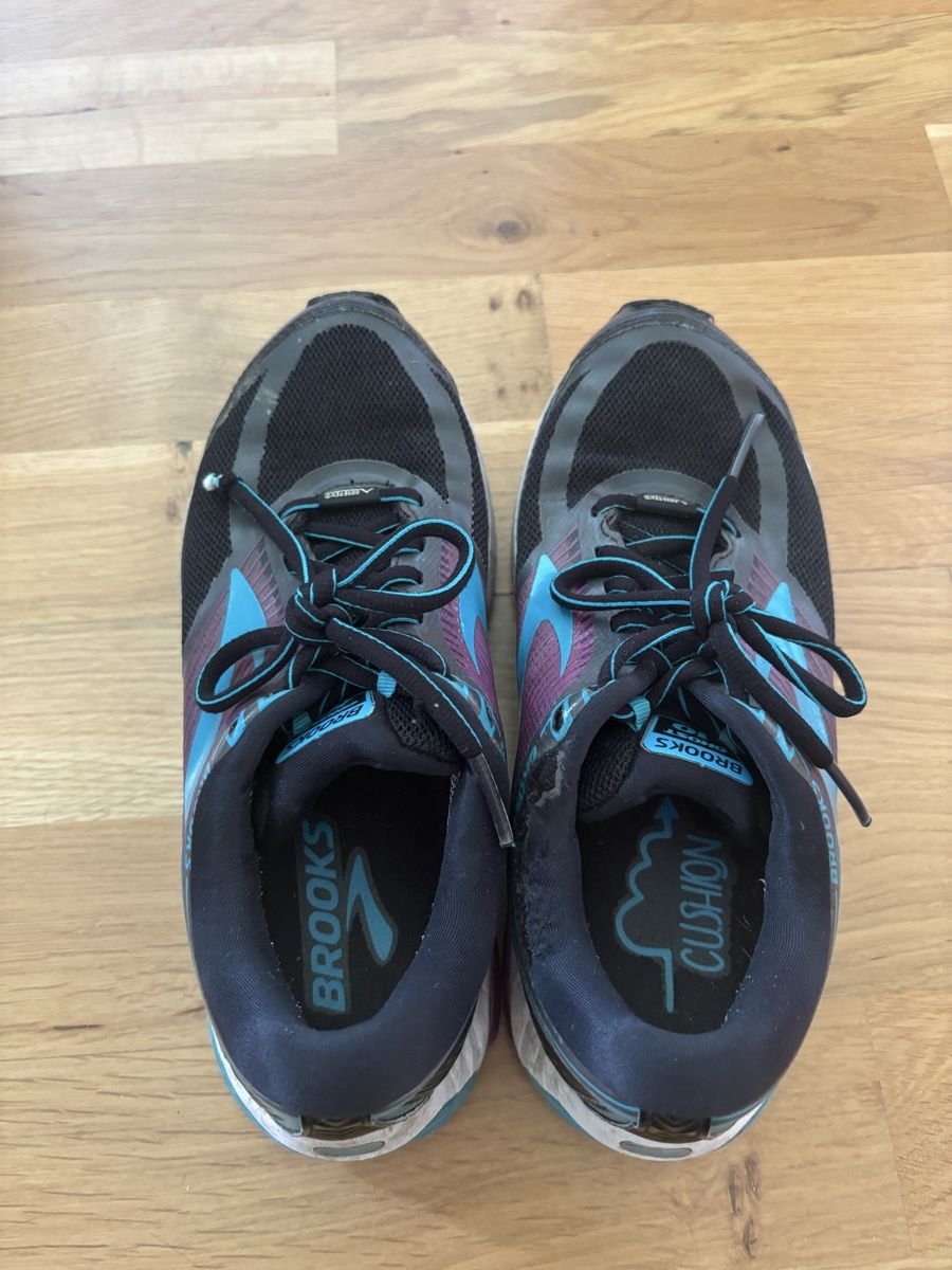 Brooks Damenschuhe: Brooks Laufschuhe – Gebraucht aus Grosshöchstetten von annalena288 2