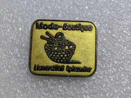Ansteckpin 257: Mode Boutique Spiezwiler