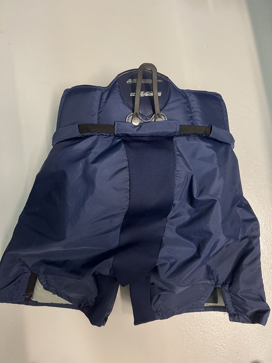 Pantaloni: Eishockey Hose Vaughn Velocity Pro SR M – Usato da Gutenswil venduto da Max311 1