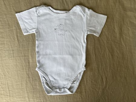Baby Body, Kurzarm, Gr. 74/80 mit Elefanten-Motiv, Smile