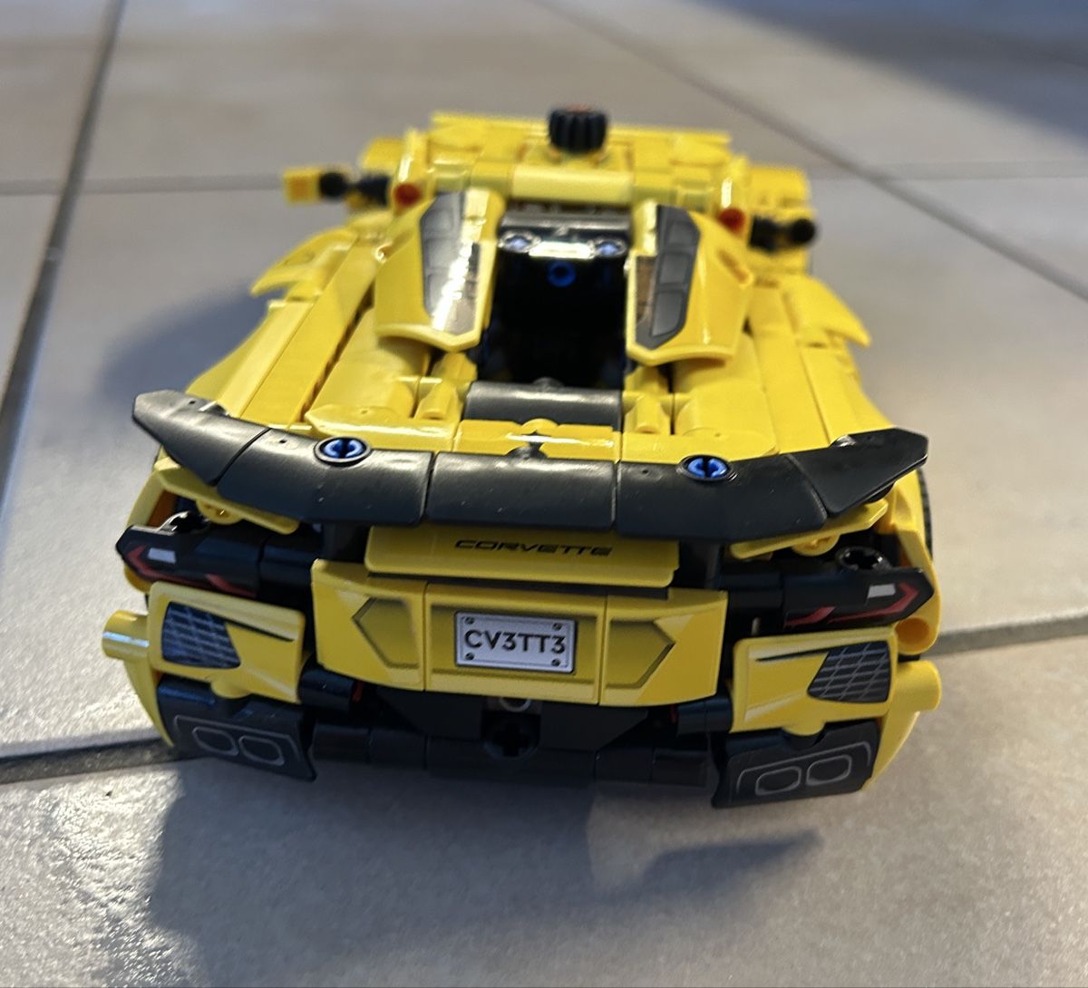 Lego Spielzeuge: Lego 42205 Corvette technic – Gebraucht aus L'Isle von DanielGed 2