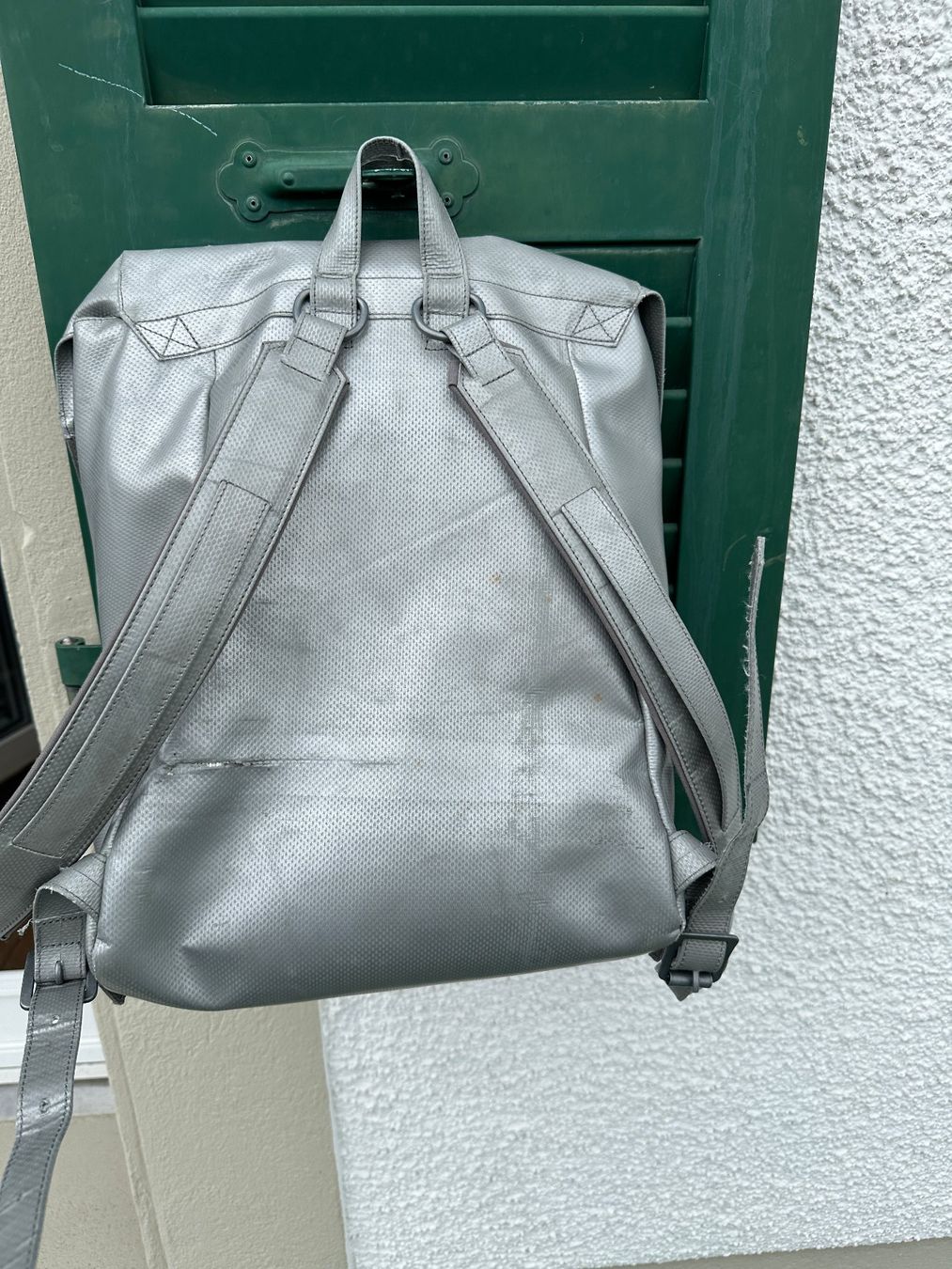 Freitag Zaini: Freitag Rucksack R522 Tschingel silbergrau – Usato da Gümmenen venduto da FelizitasHermann 1