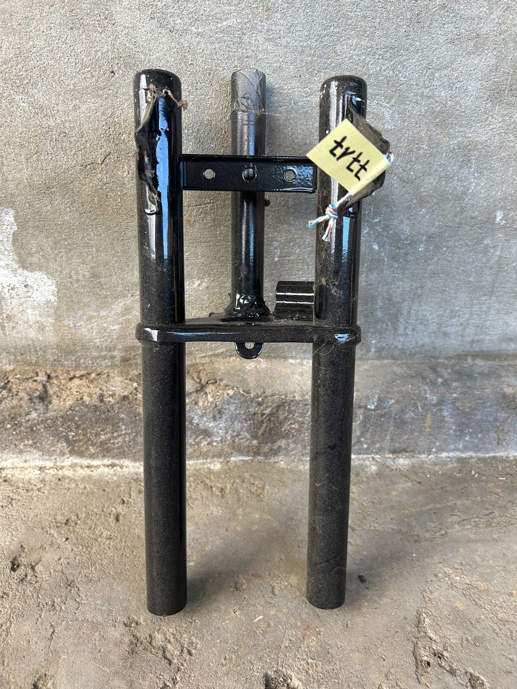 Puch Parti ricambio per ciclomotori: Puch Maxi/X30 Gabel Schwarz – Usato da Fahrni b. Thun venduto da berger_tuning34