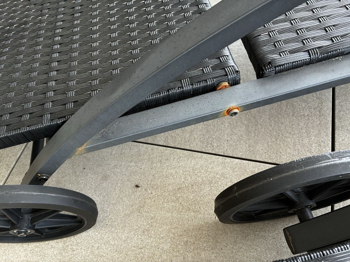 Chaises longues: Gebrauchte Liegestühle – D'occasion à Grossdietwil par Kikierenda 3