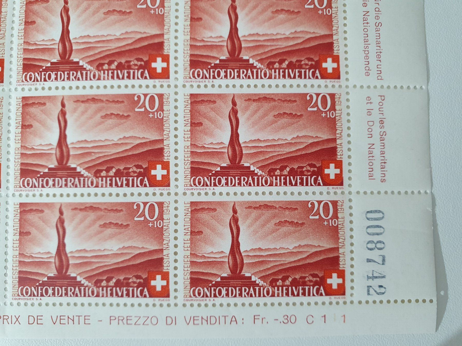 Alle Briefmarken: MARKEN-Bogen 1942 Wehrmännerdenkmal Forch – Neu (gemäss Beschreibung) aus Uster von Posaunus 2
