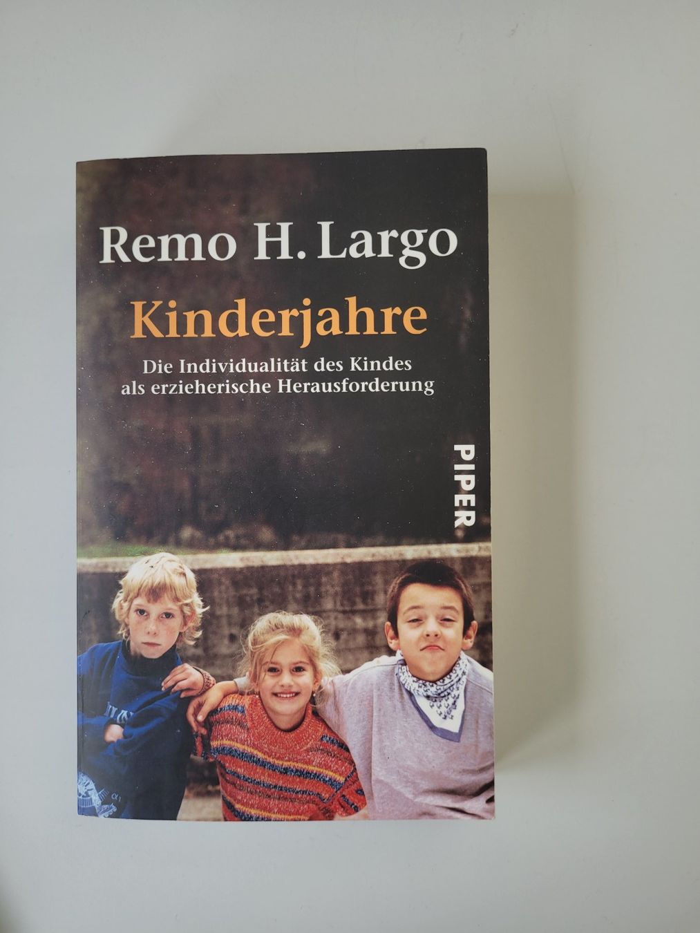 Libri: Kinderjahre, Remo H. Largo – Nuovo (secondo la descrizione) da Sins venduto da dsto