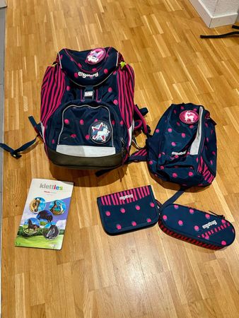 Ergobag Schulrucksack mit Etui und Pferde-Stickern