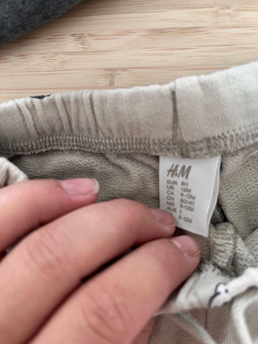 H&M Lotti & Set di vestiti: Lot 2 pièces H&M garçon, taille 80  – Nuovo (secondo la descrizione) da Cossonay-Ville venduto da Venusa09 1