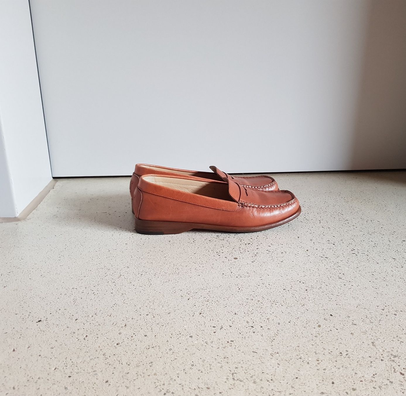 Scarpe da donna: Unützer Leder Mokassin Grösse 38.5 – Usato da Basel venduto da chien008