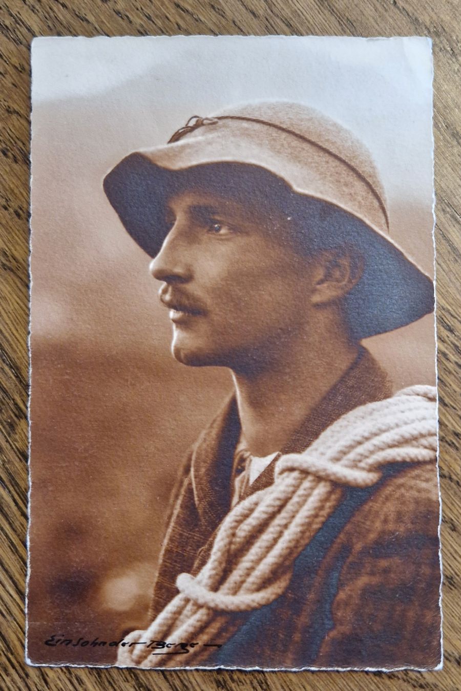 Cartoline postali: Portrait eines jungen Bergsteigers – Usato da Ebikon venduto da Donar50