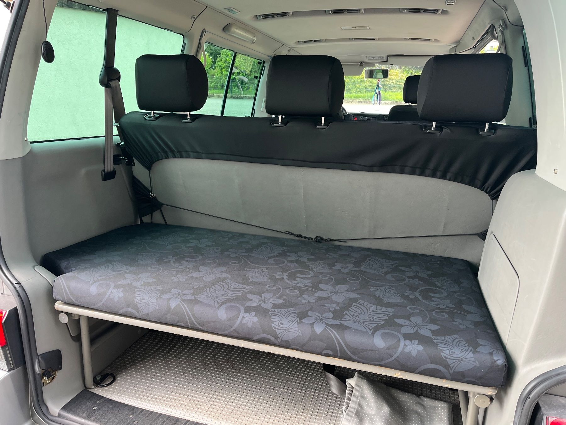 Veicoli da campeggio: VW T4 Multivan Sitzüberzüge – Usato da Lengnau BE venduto da machete 6