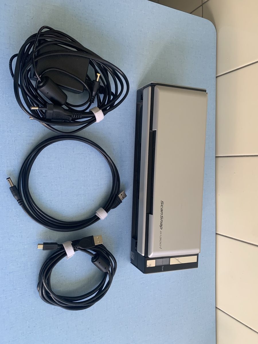 Fujitsu Scanner: Scanner documents Fujitsu ScanSnap S1300i - NEUF – Neu (gemäss Beschreibung) aus Lausanne von Xiaoxi 5