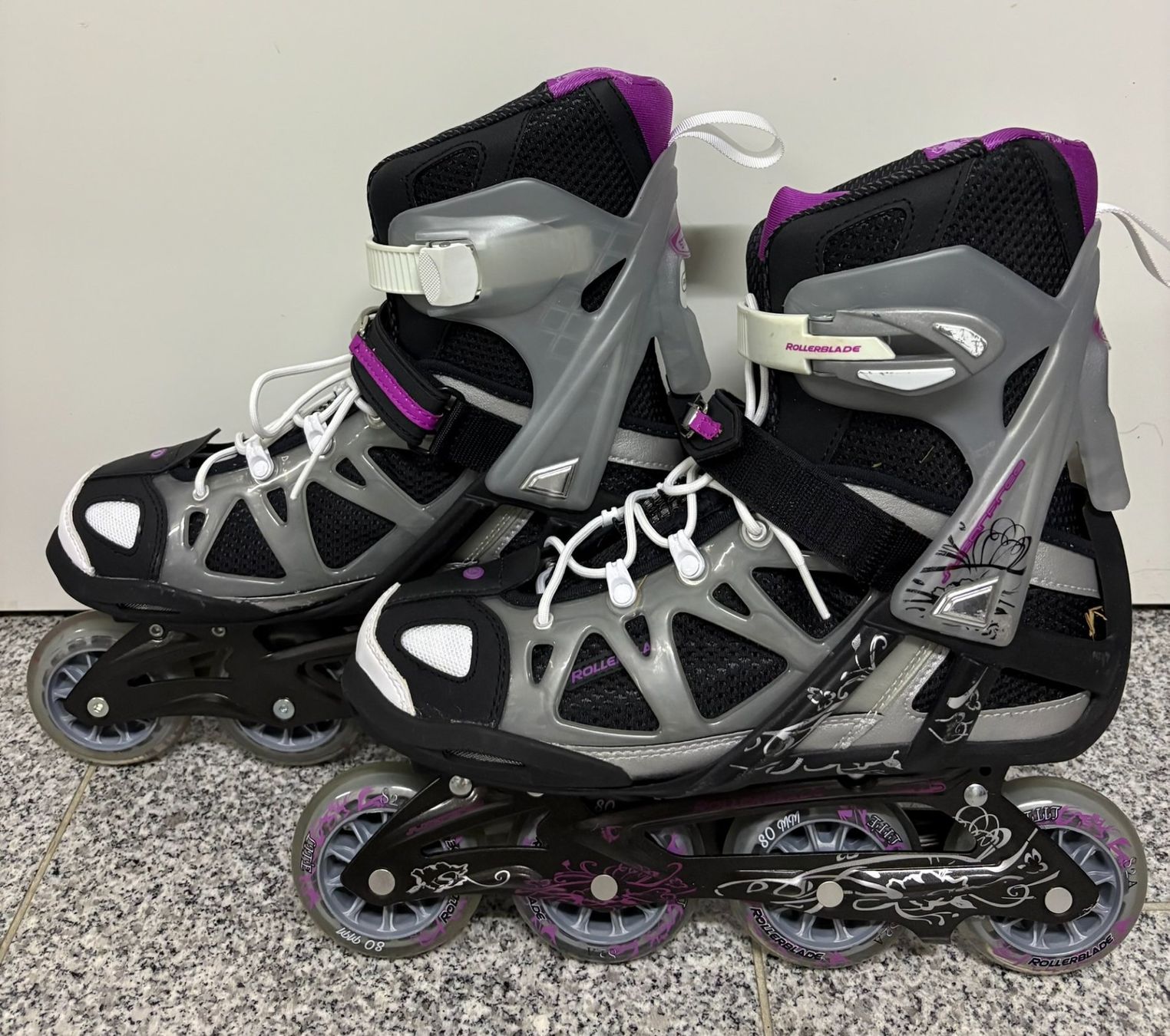 Patins à roul. & inline: Inline Skates Rollerblade Gr. 42 – D'occasion à Jens par traderly