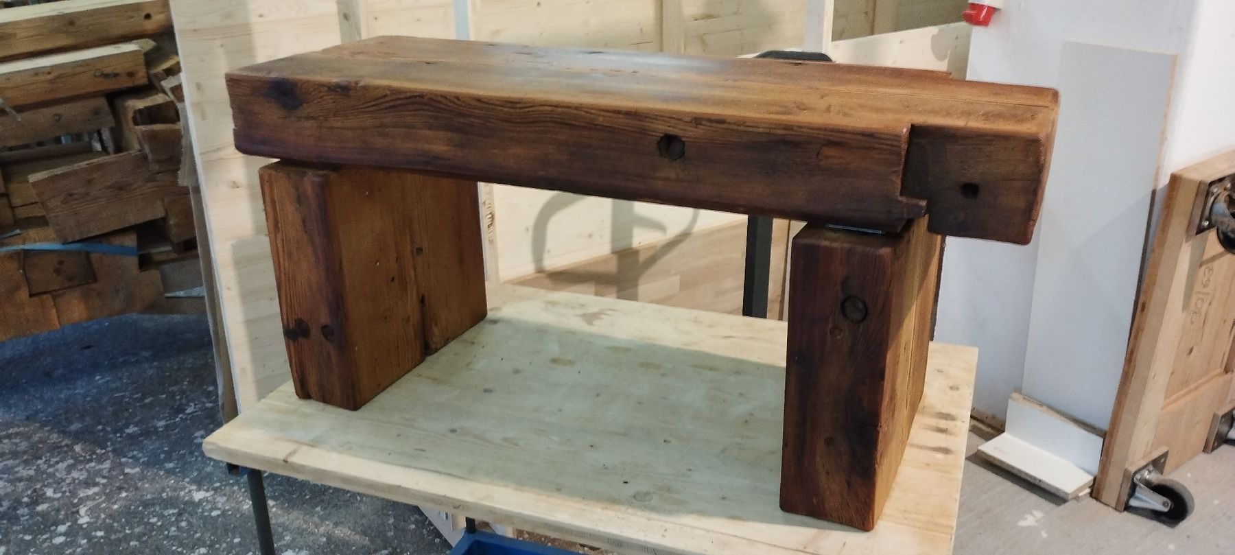 Bancs: Sitzbank aus Altholz rustikal Schweizer Holz – Neuf avec emballage d'origine à Jonschwil par BrunnerHandwerk 3