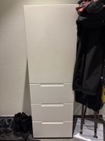 Schrank weiss mit drei Schubladen gebraucht guter Zustand