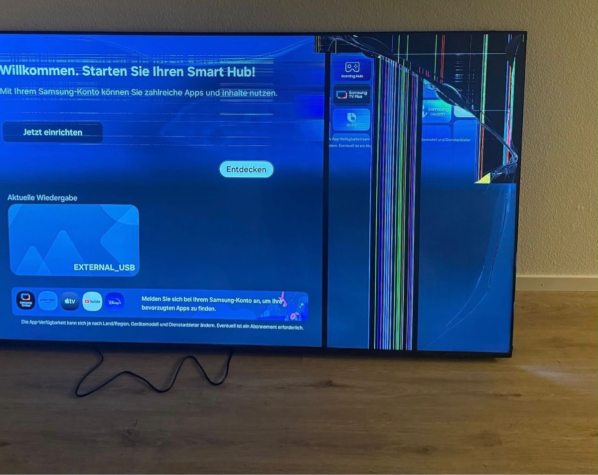 Fernseher: Defekt: 4K TV – Defekt aus Niederhasli von mga_5222