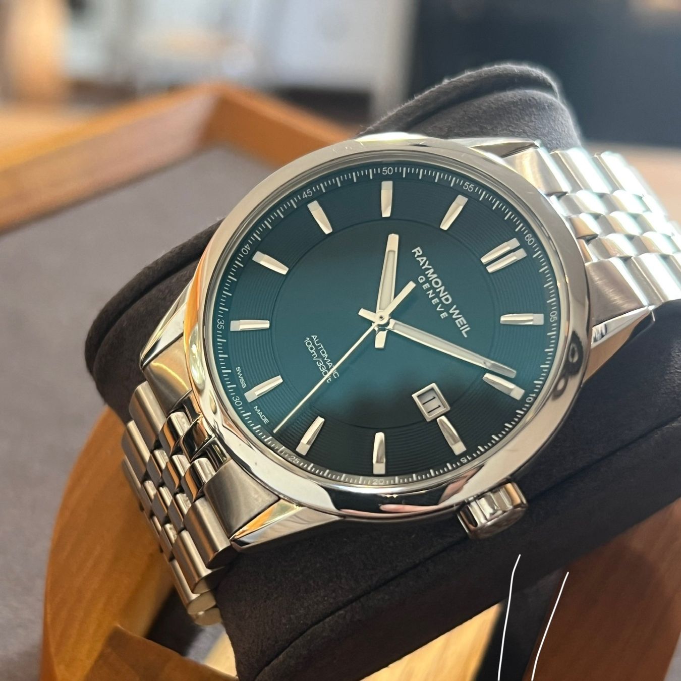 Raymond Weil Orologi: Raymond Weil Freelancer Black Dial Auto 2731 – Usato da Carouge GE venduto da Watchaser 8