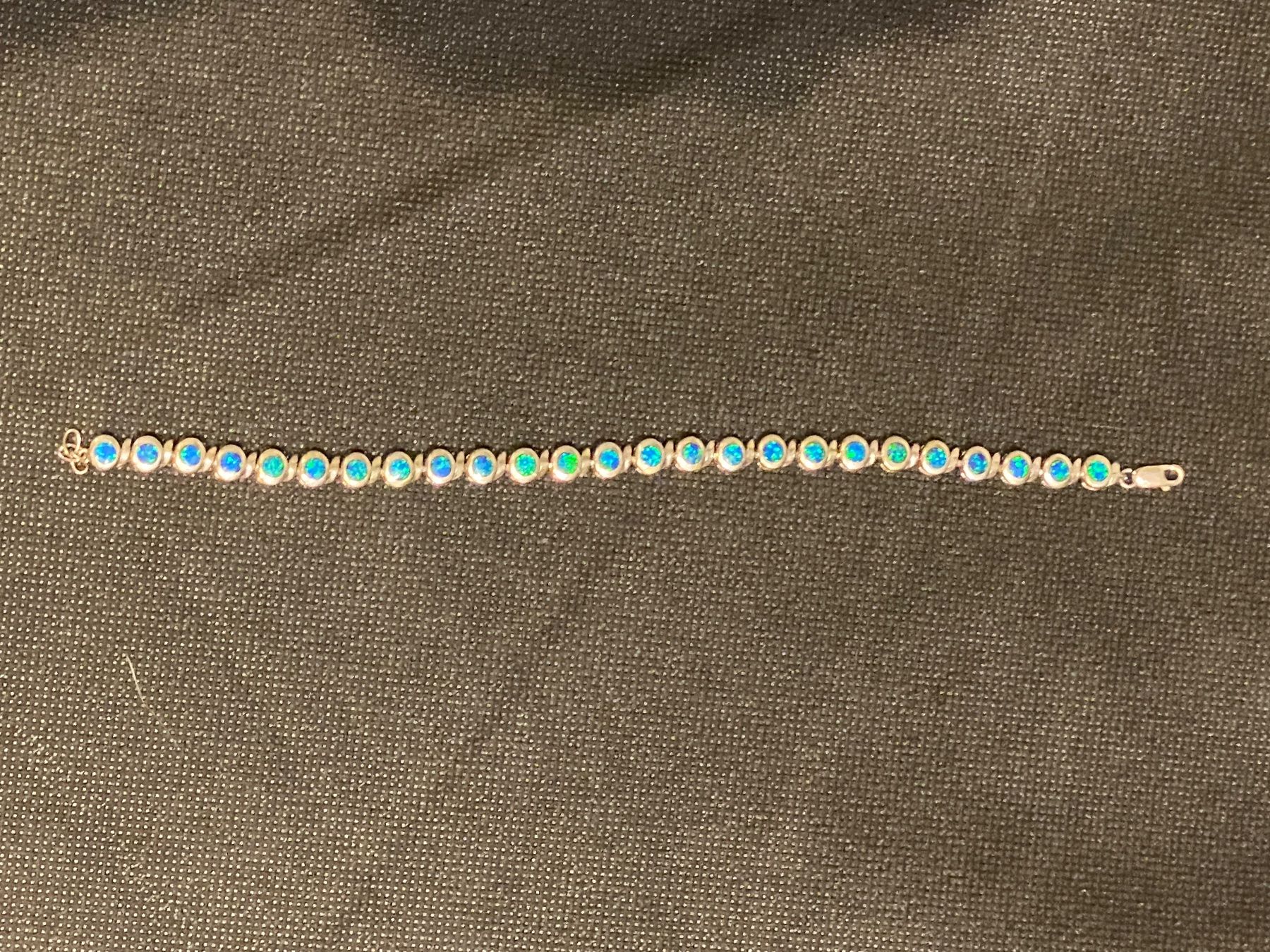 Altri gioielli: Armband und Ohrringe mit Opal – Usato da Liestal venduto da marieugenia 3