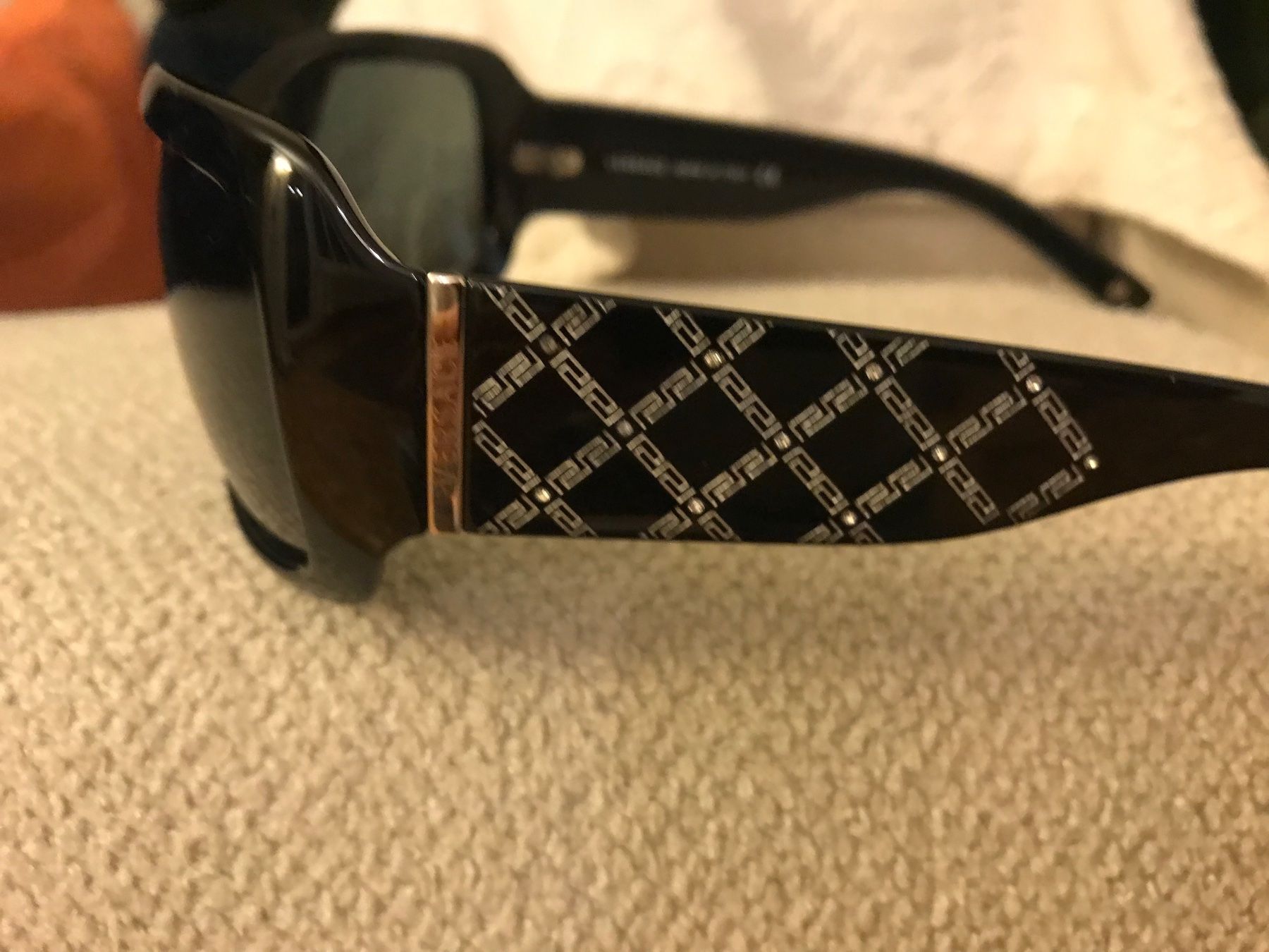 Versace Lunettes & Verres: Versace sunglasses total black – Neuf (Voir description) à Zürich par burcak01 1