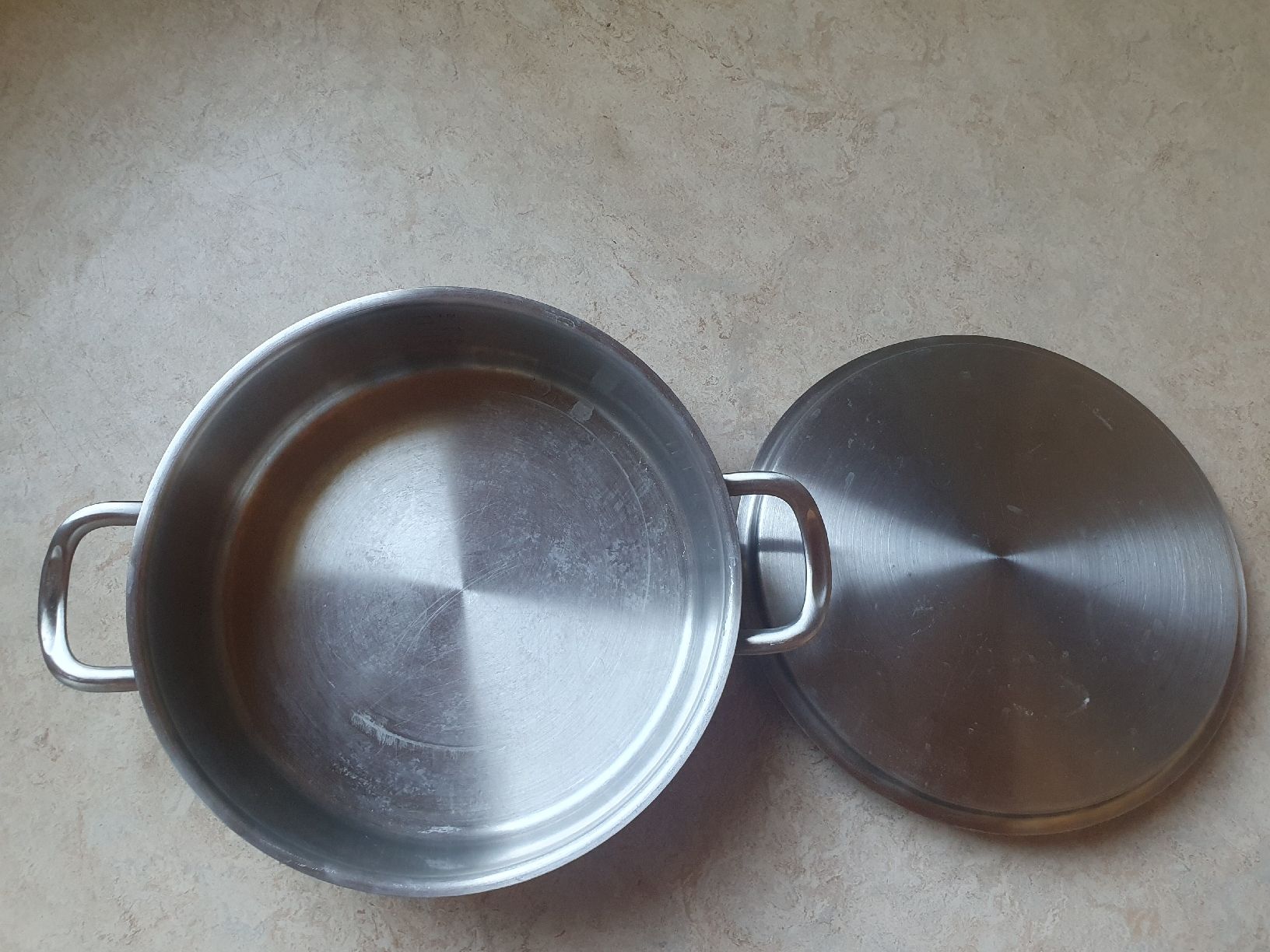 Pentole: Large Stainless Steel Stock Pot – Usato da Sirnach venduto da eftix 1