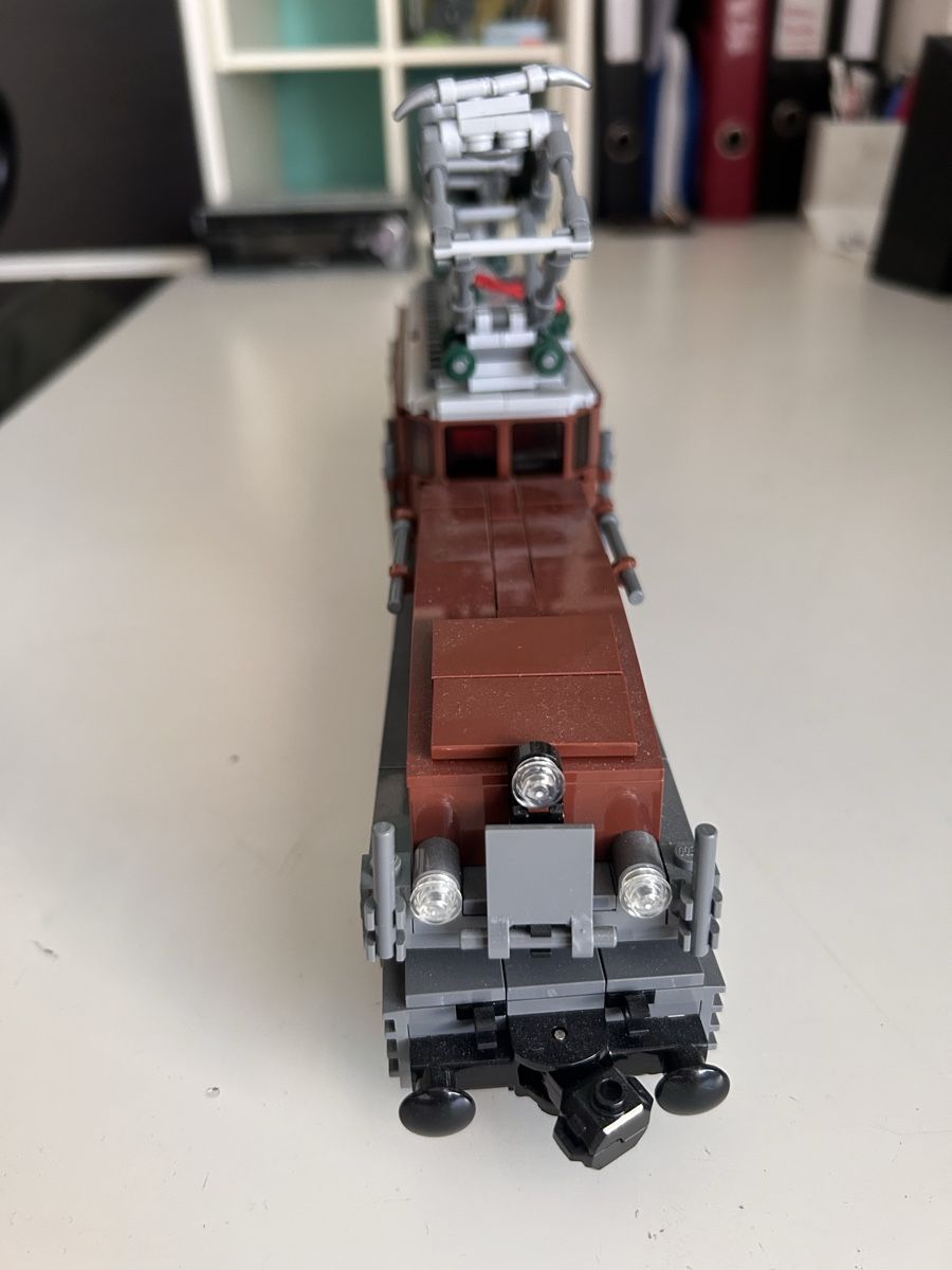 Lego Kit di costruzioni: Lego Crocodile Lokomotive  – Usato da Horw venduto da kea_5fk9 1